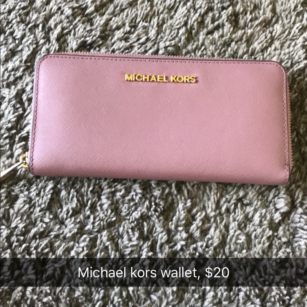 Michale kors wallet